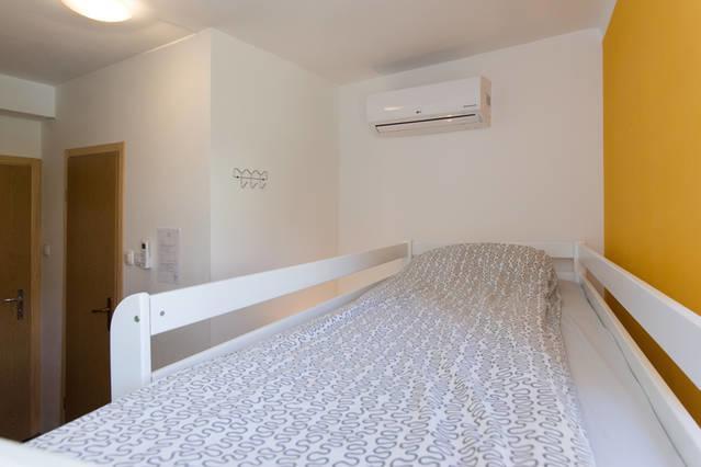 Hostel Kvarner- Private Rooms & Dorms Риека Экстерьер фото